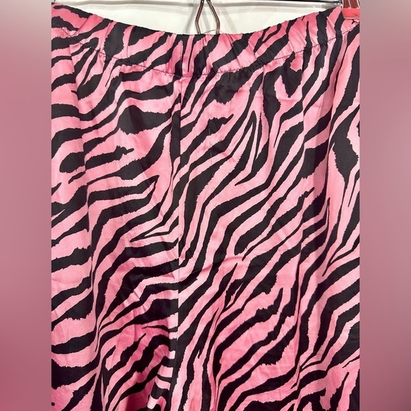 Victoria's Secret pink silky zebra print pajama pants size XL - Picture 8 of 9